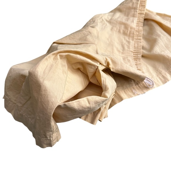 Free People paper bag pull on shorts, women’s size large. Has pockets- cotton - Picture 6 of 14